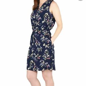 Original Nicole Miller navy blue floral sleeveless dress with pockets. Size Sm